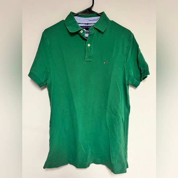 Tommy Hilfiger green polo shirt size medium - Picture 1 of 2